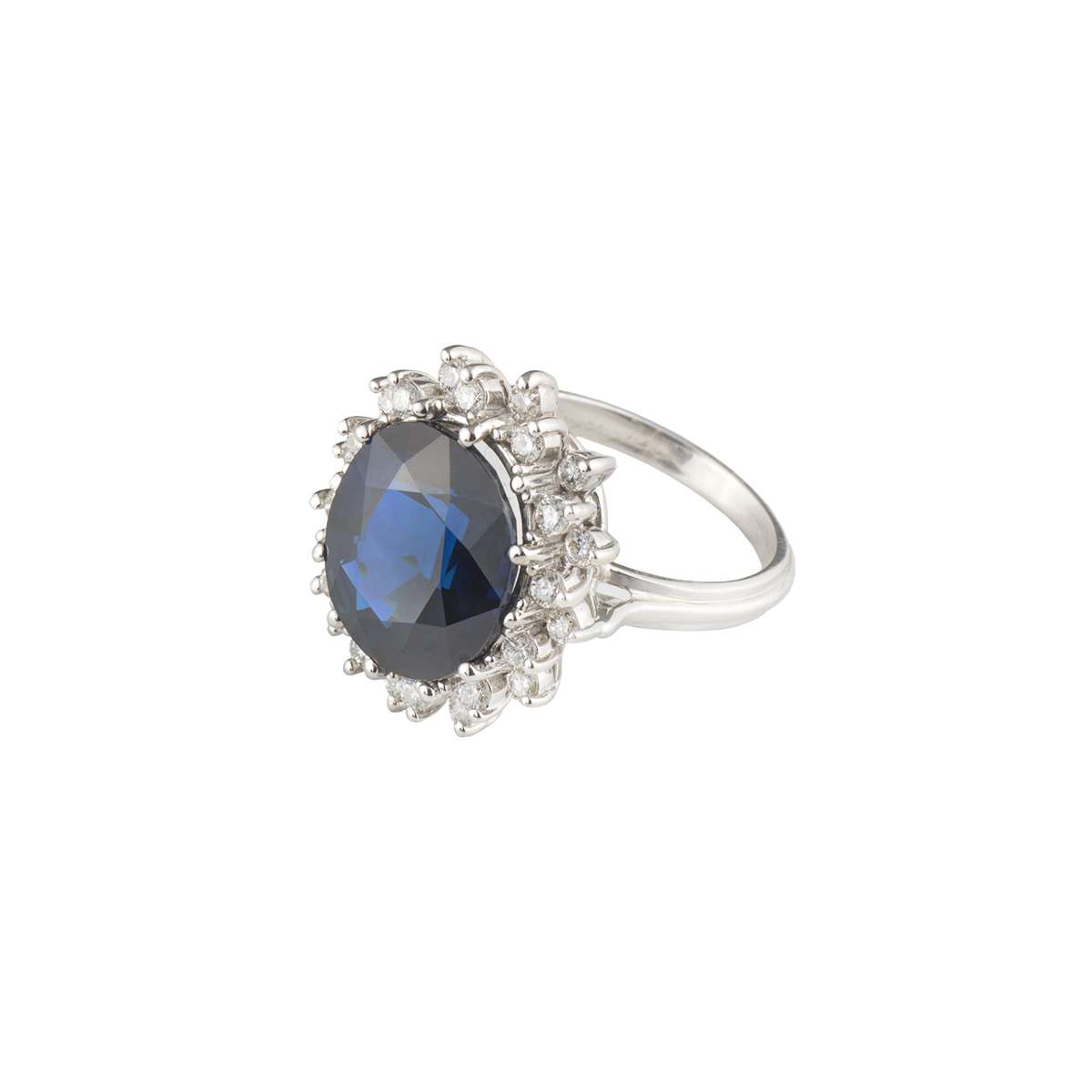 14k White Gold Diamond and Sapphire Ring 0.80ct H/VS | Rich Diamonds